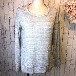 NEW Forever 21 gray crew neck sweatshirt. Size